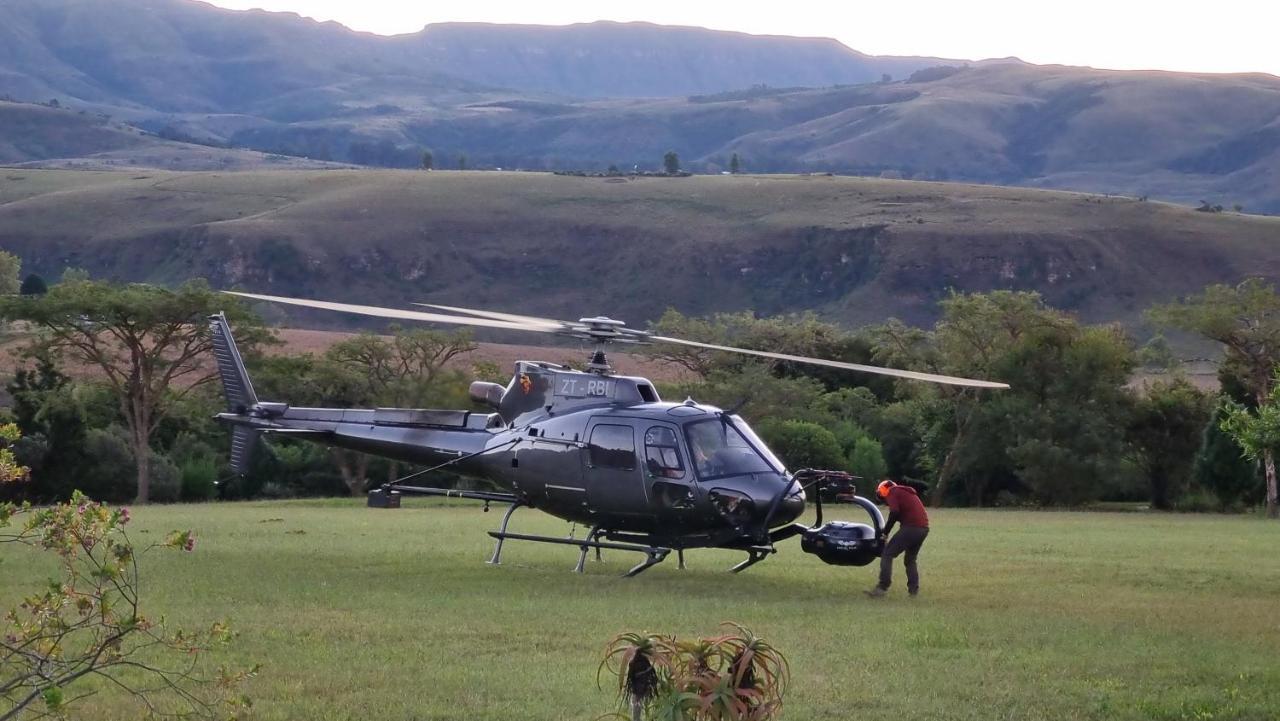 Inkungu Lodge Champagne Valley 外观 照片