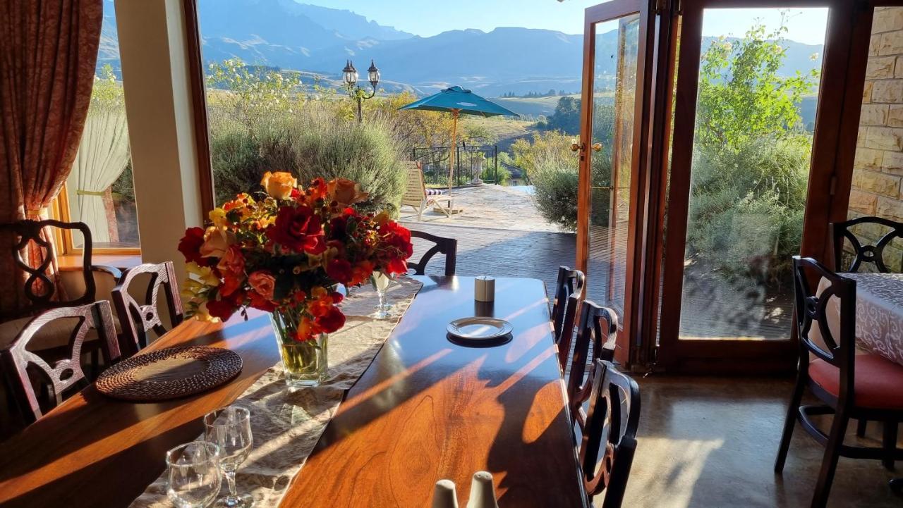 Inkungu Lodge Champagne Valley 外观 照片