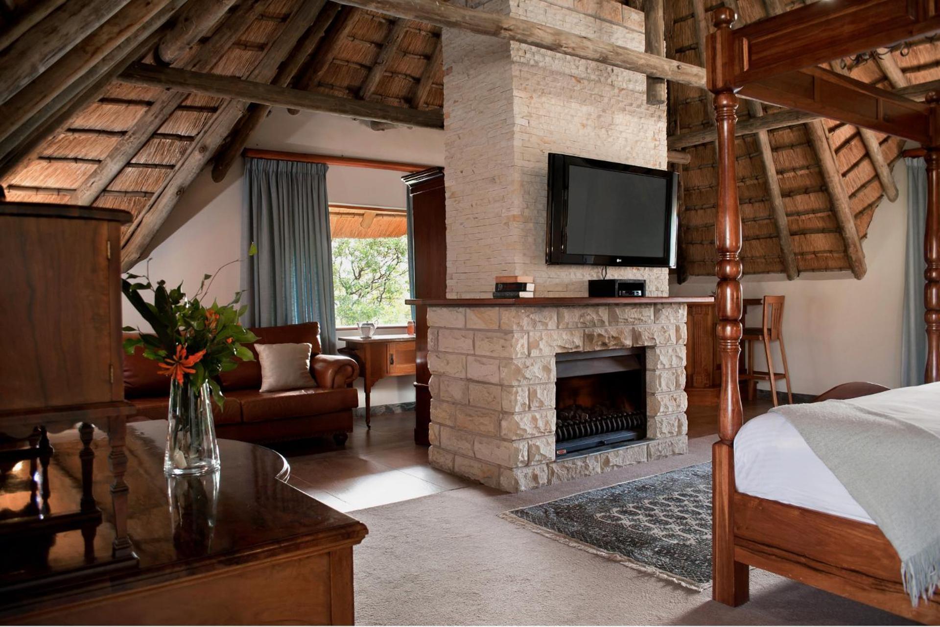 Inkungu Lodge Champagne Valley 外观 照片